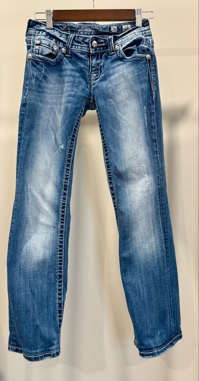 Miss Me Women’s 26 Bootcut Jeans JP5235B7 
Embellished Butterfly Pocket Stretch